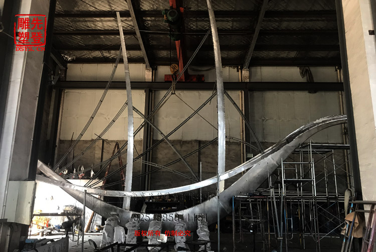 嫻欐睙鍗楁禂闀?.jpg 嫻欐睙鍗楁禂闀?.jpg