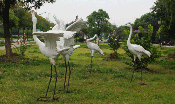 玻璃鋼雕塑制作《鶴》.gif 玻璃鋼雕塑制作《鶴》.gif